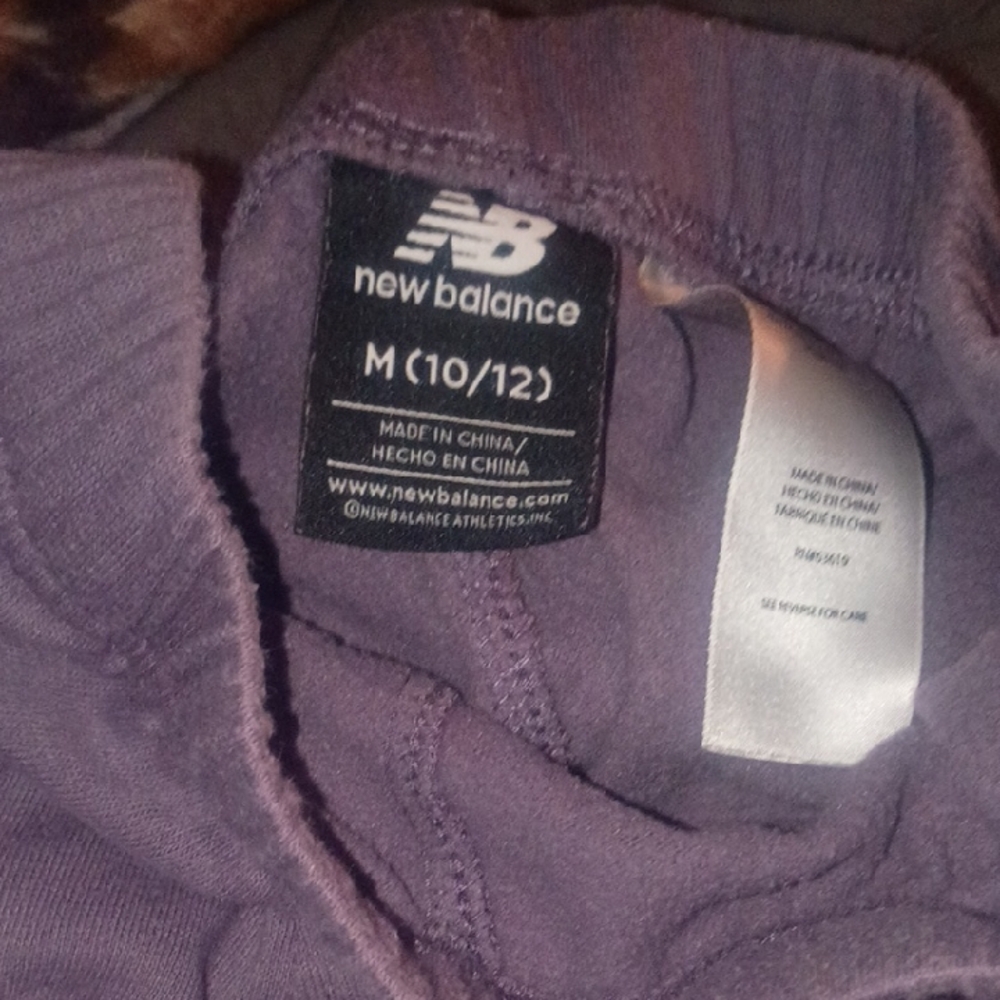 New Balance Lavender Sweat pants With Pockets